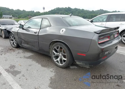 2016 Dodge Challenger Sxt Plus z USA, uszkodzony, nr VIN 2C3CDZAG2GH169044